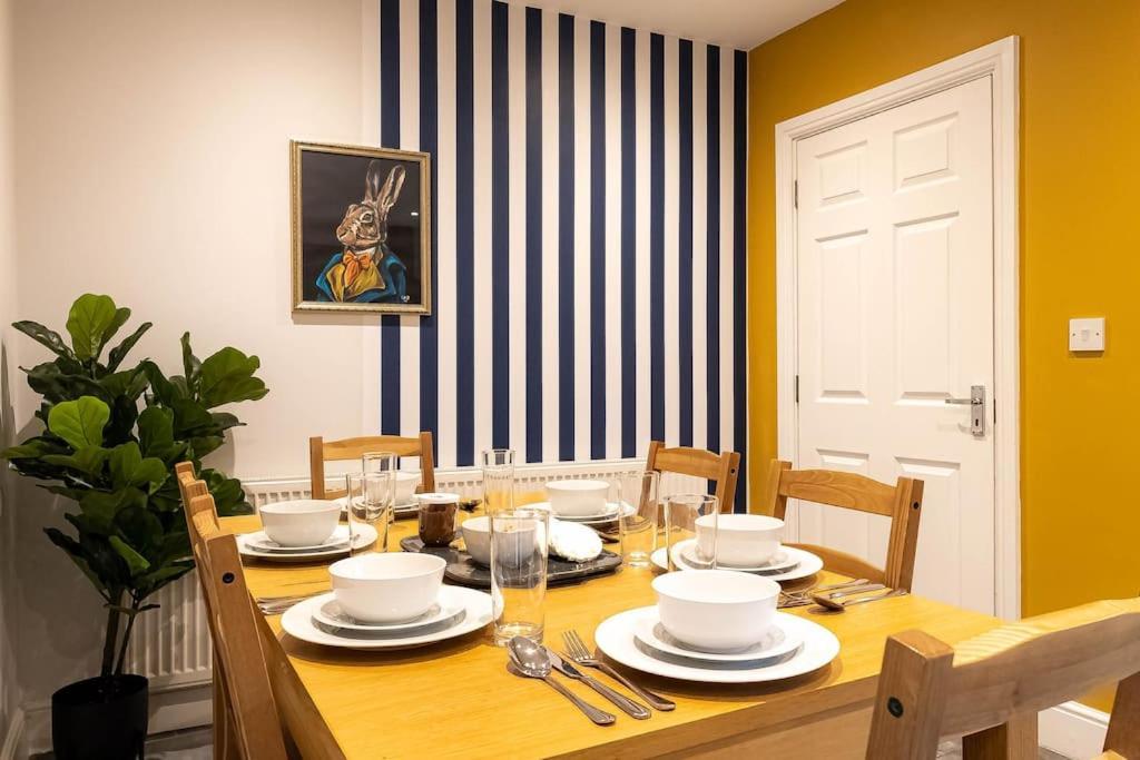 Charming Chalk Farm Properties Лондон Екстериор снимка